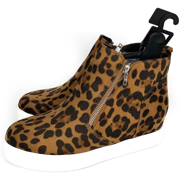 wide width leopard print booties